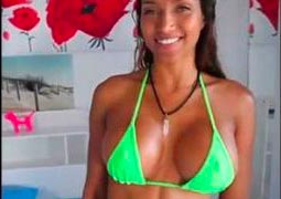 Primo porno Emmanuelle Noire con Max Felicitas