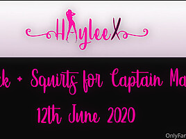 Captain Marvel – Hayleex Assfuck Squirts